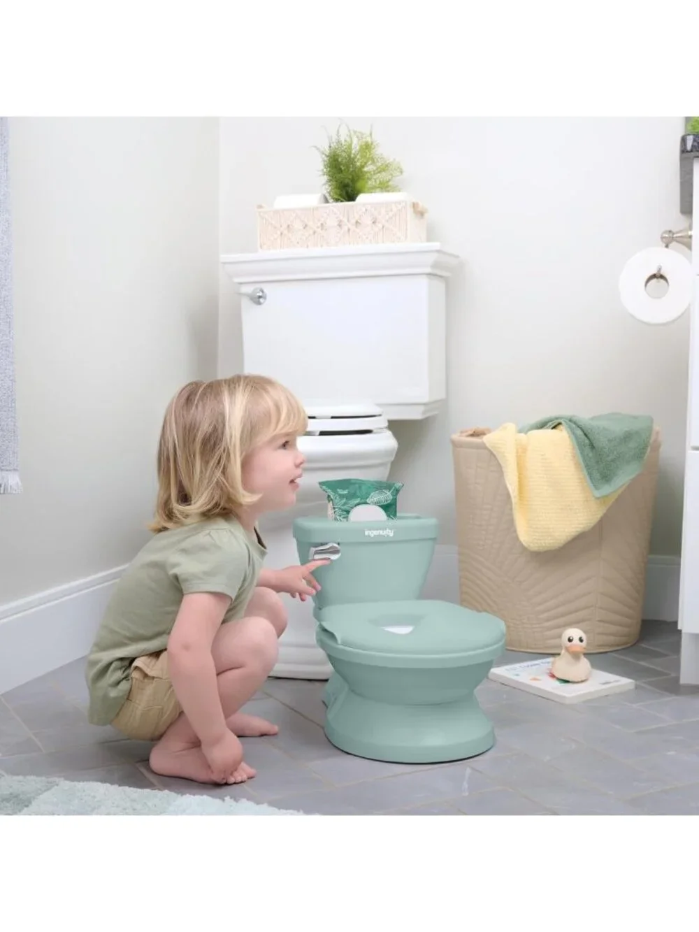 Infant Potty Training Toilet with Lifelike Flushing Sound, Green, 18 Months
